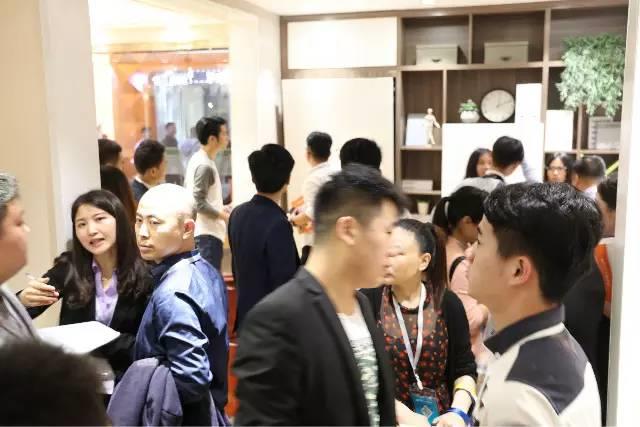 2017年廣州定制家居展圓滿收官，德(dé)維爾再踏新(xīn)征程！